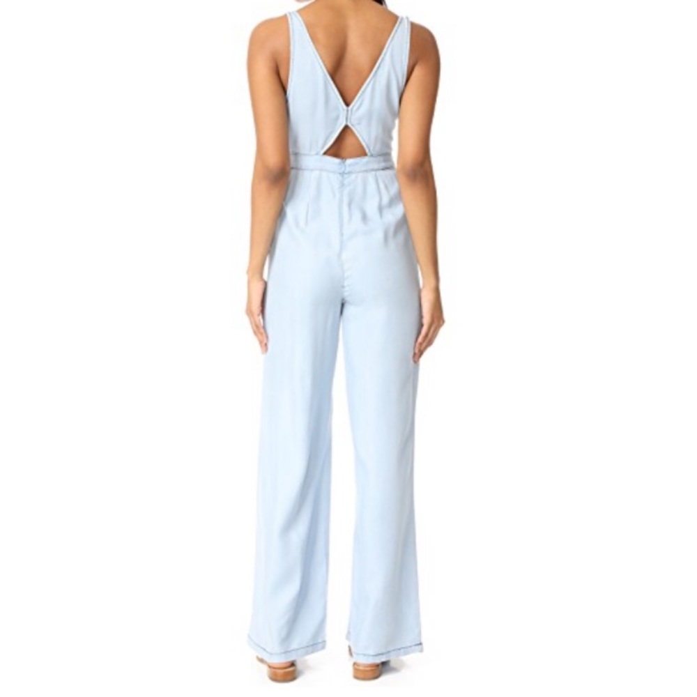 Cupcakes and Cashmere Deven Chambray Jumpsuit - Picture 5 of 8